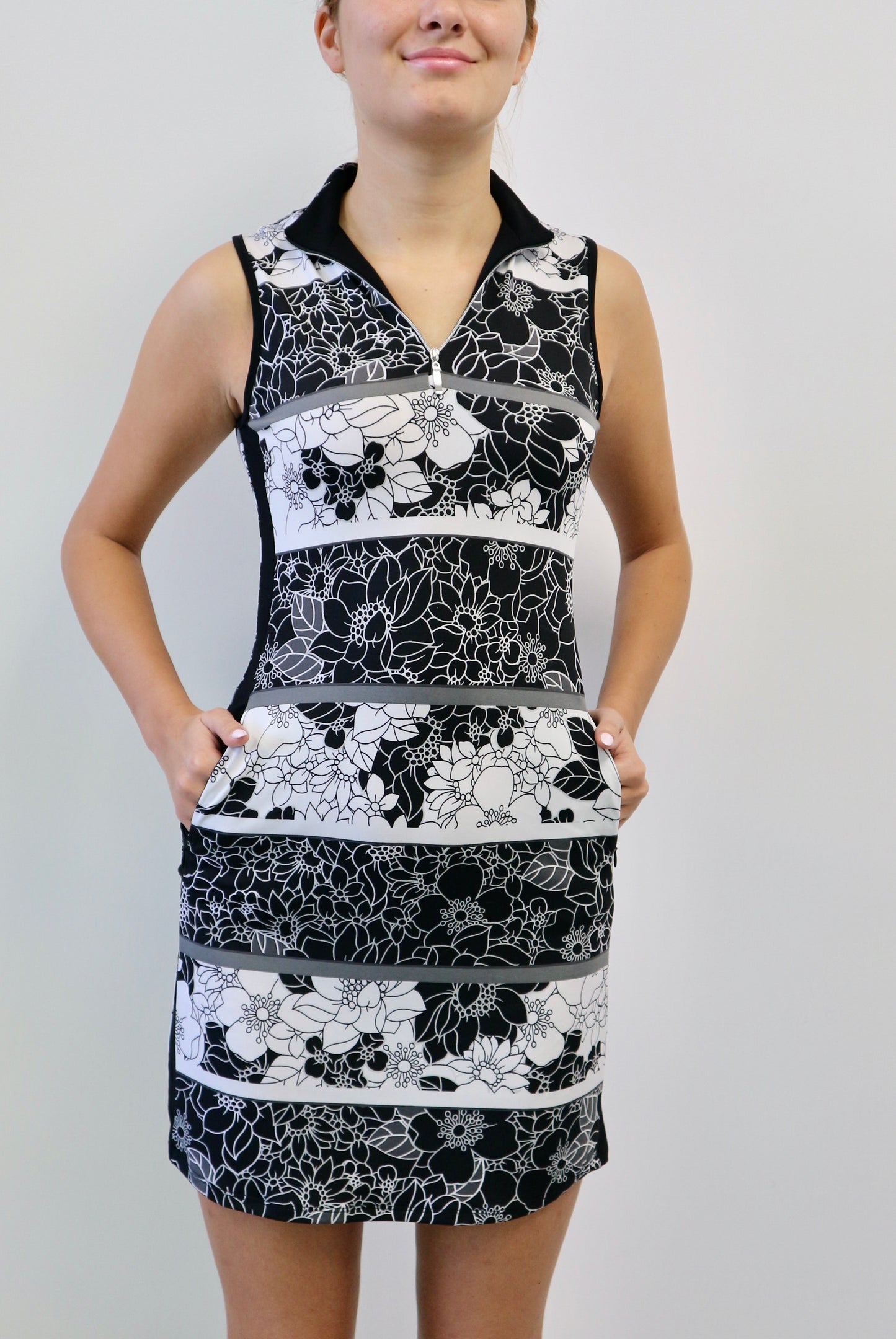 Nora #23802 - Robe de Golf imprimée sans manches- Dexim Golfwear