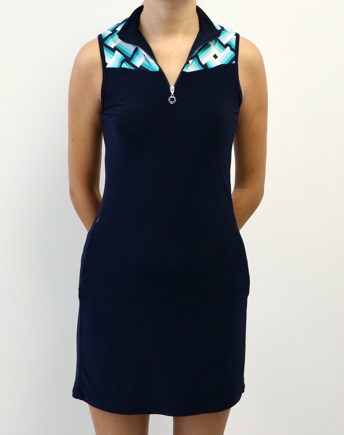 Clara #23808 -Robe de golf sans manches- Dexim Golfwear